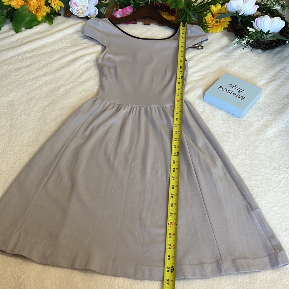 LAST PRICE H&M Cream Brown muscle sleeves fit and flare below knee dress size XS - Picture 10 of 12